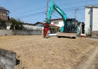 閑静な住宅街での解体工事