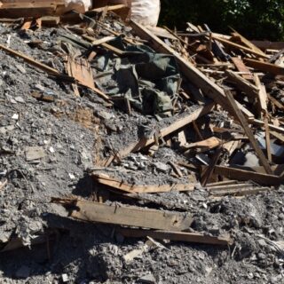 【静岡市の解体工事】地中埋設物とは？種類・費用・撤去方法を徹底解説！