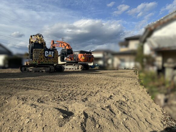 鉄骨造陸屋根地下一階付三階建住居解体工事